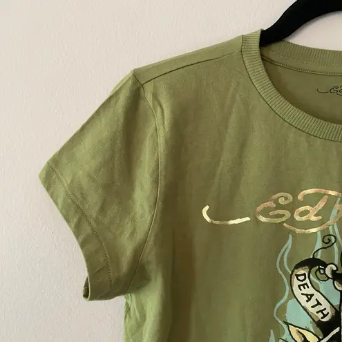 Ed Hardy NWT Women's size Large Green Cropped Baby Tee Death Before Dishonor