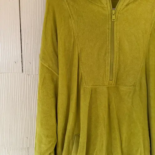 Offline by Aerie Half Zip Mock Neck Terry Pullover Green Size L