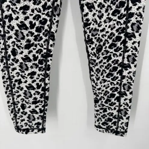 Zyia Snow Leopard 7/8 Compression Pants White Black Pockets Medium