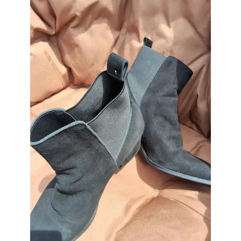 Sergio Rossi Women's Black Suede Ankle Boots Size 9 Elegant Designer Booties