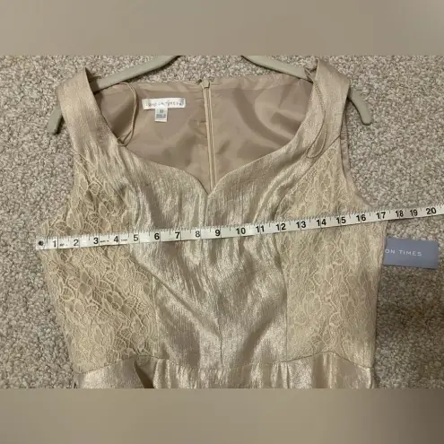 London Times Sleeveless Belted Peplum Dress Champagne Womens size 10