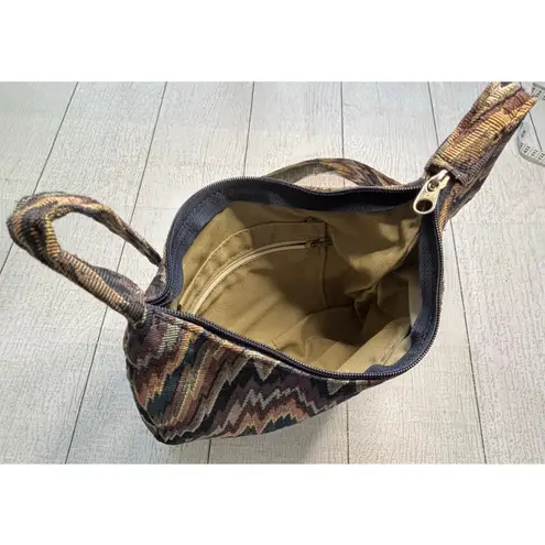 Rita's Handbag Multicolor Woven Zigzag Tapestry Purse