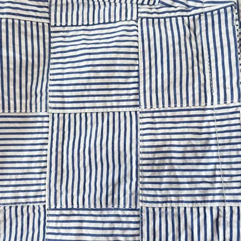 LL Bean Blue Patchwork Seersucker Favorite Fit Cotton Bermuda Shorts Size 6