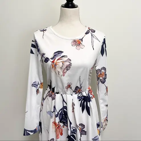 Angashion NWT White Purple Floral Elastic Waist