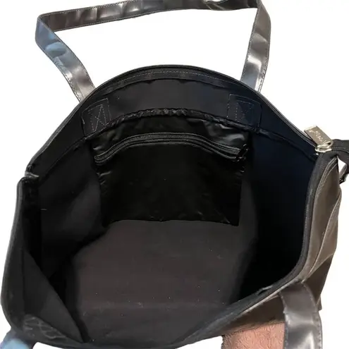 Signature Club A Metallic Tote Bag Women's Rome Florence Milan Script Detail Gray