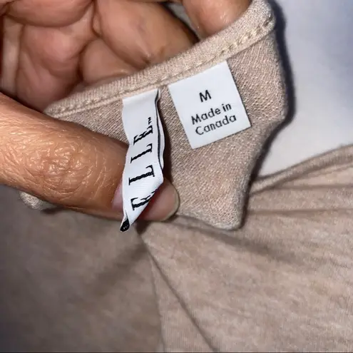 Elle Long Sleeve Cold Shoulder top Size M