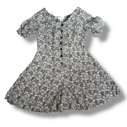 Vintage 90s Express Black White Floral Button Front Short Sleeve Romper Small