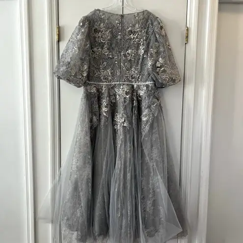 Mac Duggal 20475 Silver Gray Sequin Beaded Tulle Midi Dress Size 12 NWT