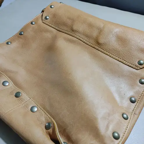 Maurizio Taiuti Genuine Leather Crossbody Saddle Bag Brass Rivets Made In Italy Tan