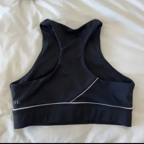IVL Collective | Revolve | Curve Sports Bra in Jet Black & Brilliant White Size M