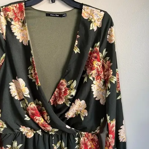 Doe & Rae  small dark green floral romper
