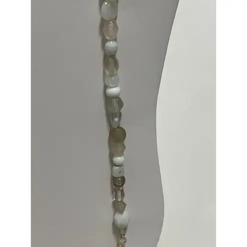 None Long Beaded Statement Fashion Necklace White Green