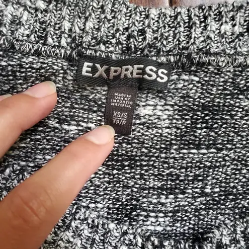 EXPRESS Short sleeves oversized black and white sweater with packets by  …