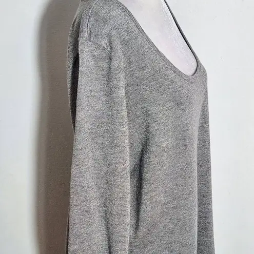 Cyrus  Gray Scoop Neck Knit Top Size Large Gray Knit Top
