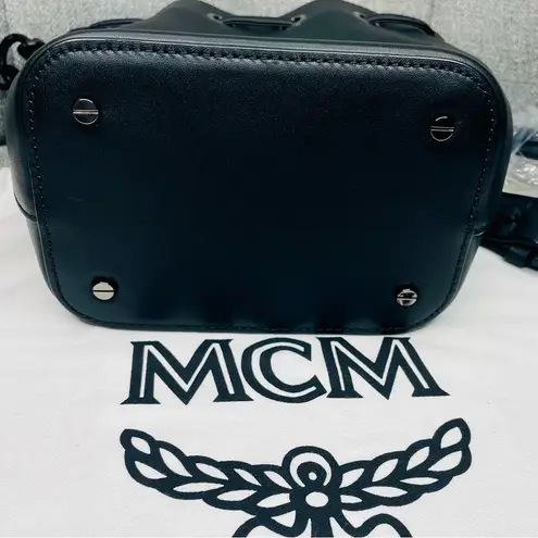 MCM Black / Purple Bucket Bag - Matte Black Hardware, Chain & Removable …