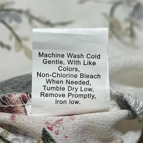 Lavishe Tunic Dress Floral Lightweight V