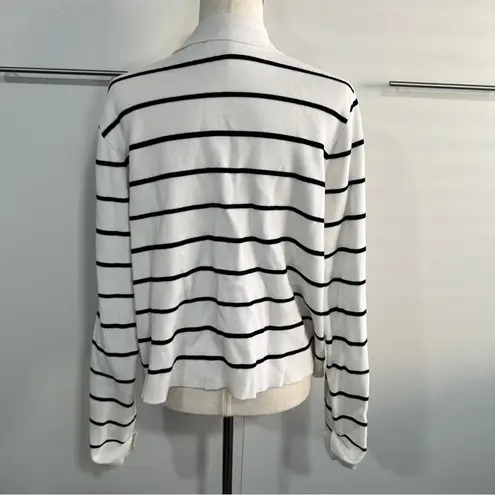 Tahari Size XL White Black Stripe Cropped Boxy Thin Sweater Business Chic Classy