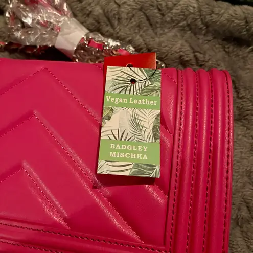 Badgley Mischka Crossbody Bag Hot Pink V Quilt New With Tags