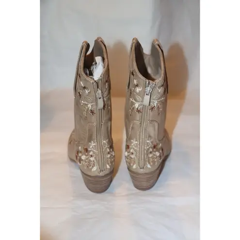 Comfortview The Irma Wide Calf Western Boots