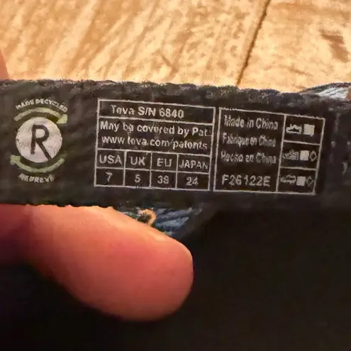 Teva 🌊 Olowahu Sandals🌊 ~7 NWOT