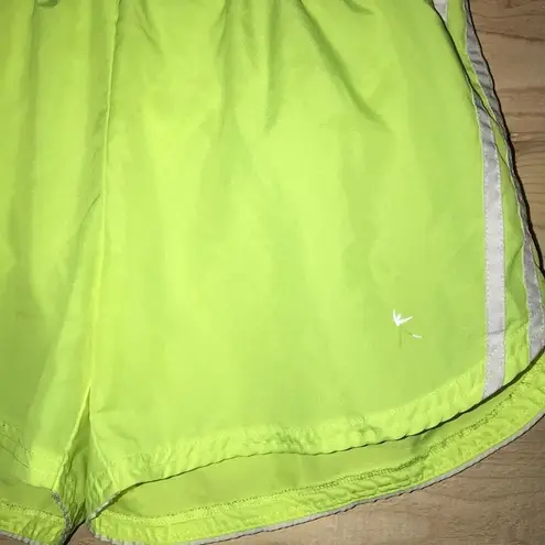 ‎Danskin Shorts Yellow