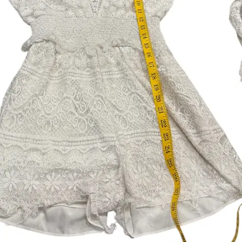 Saylor Revolve White Lace Bridal Bachelorette Party Romper Deep- V Keyhole Sz S