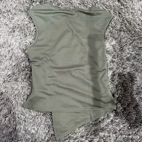 SheIn Slim Fit Capped Sleeve Tight Tank Top in Green, Size L​