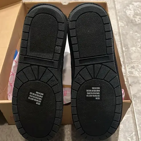 Sugar Panthea Microsuede Faux Fur Shearling Boots in Black Size 6 New in Box