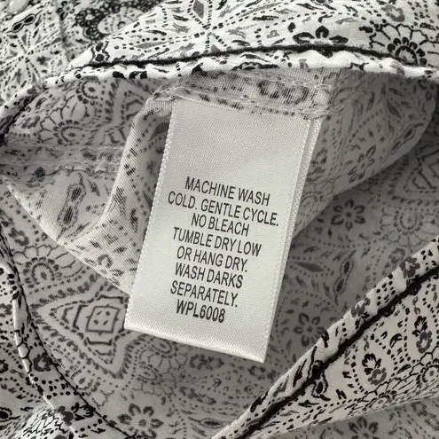 Panhandle Roughstock Shirt Womens Medium Black White Western Pearl Snap Rodeo