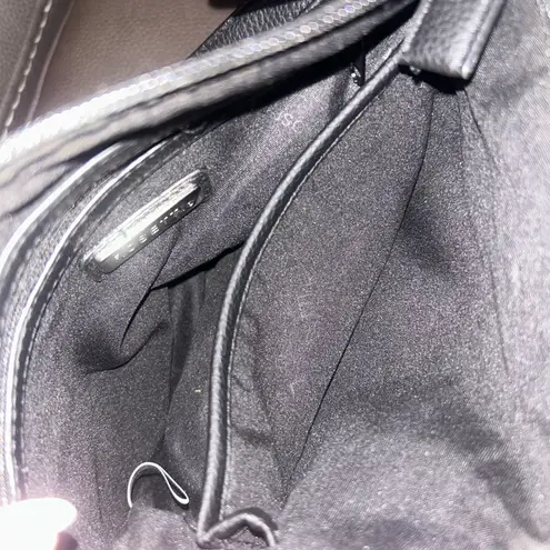 Rosetti Black Leather crossbody/Shoulder Bag with Adjustable Strap - Image 9