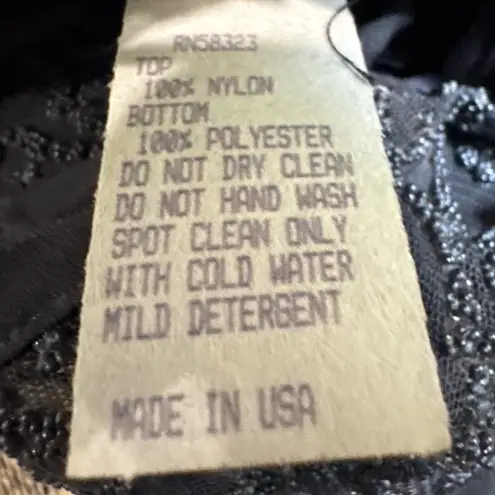 Susan Roselli Maxi Dress Size 6 Black Sleeveless Evening Party Gown