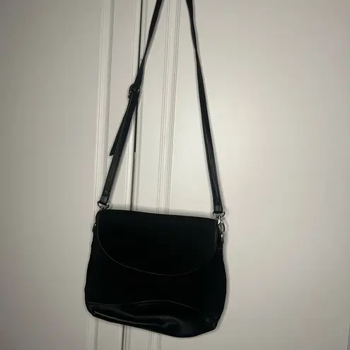 Franklin Covey Microfiber Napa Leather Shoulder Bag Black