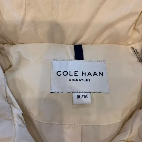 Cole Haan  NWT Puffer Coat.  Size: XL.  Gold tone zippers and buttons.  Belted