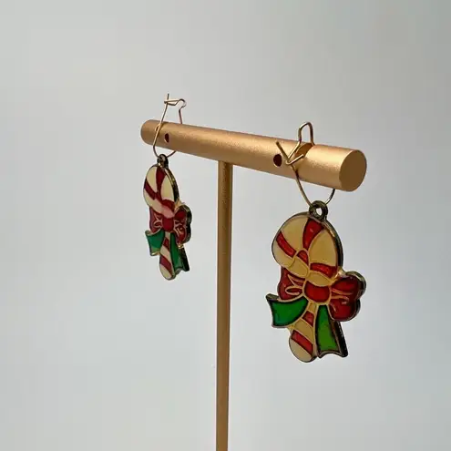 Vintage 80's Christmas Candy Cane Enamel Dangle Earrings Green