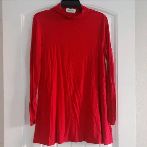 Peck & Peck  Turtleneck Jester Red Top Ruche Neck Base Layer Size S NWT