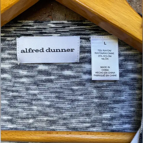 Alfred Dunner L Women top jewel/rhinestone Black/white short sleeve layered look Black Size L