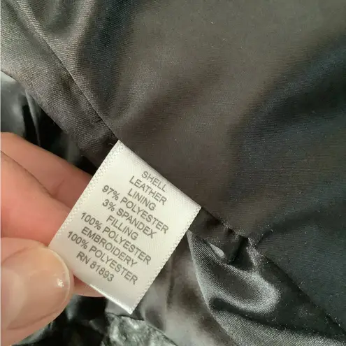 Isaac Mizrahi Stylish Ladies suede leather jacket🌹