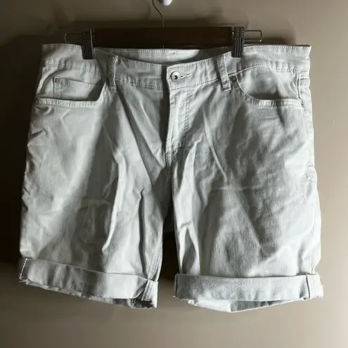 NWT jcpenney railroad stripe shorts mid length rolled hem Blue Size 16P