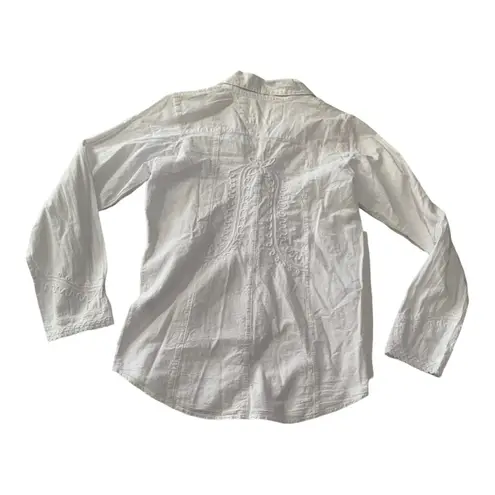 Novica womens small white Lilly of the Incas button front blouse was embroidered