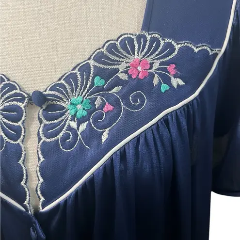 Vanity Fair VTG Blue Embroidered Button Up Satin Nightgown House Dress L U.S.A.