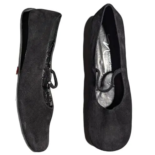 Vtg 1990s Newport News Black Suede Square Toe Elastic Strap Mary Jane Flats 10 W