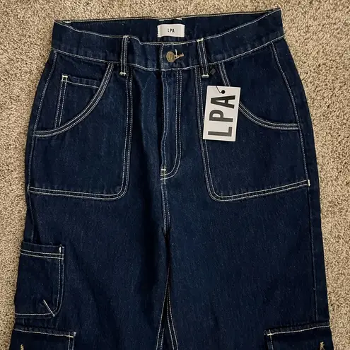 LPA NEW WITH TAG Bea Mid Rise Barrel Cargo
OUT OF STOCK SIZE ON REVOLVE!