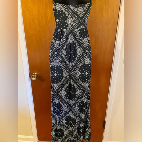 Iris  Los Angeles Dark Blue with White Bandana Pattern Long Dress