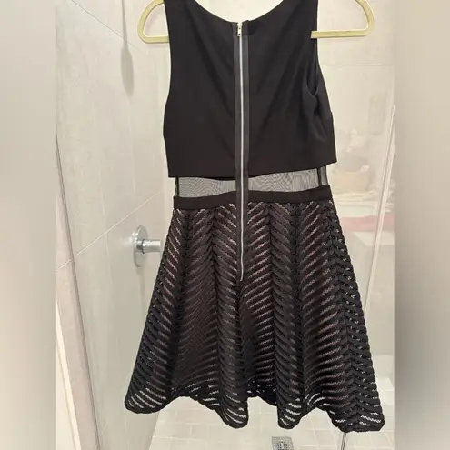 Betsy and Adam Betsey & Adam Black Tan Chevron Stripe Semi Sheer Waist Fit & Flare Dress