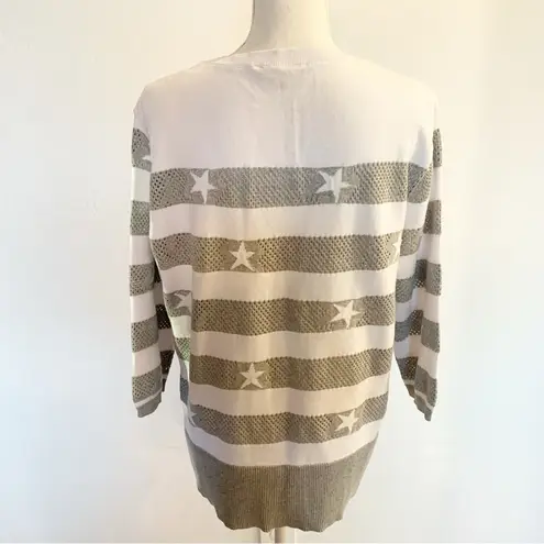 EUC Picadilly Canada White Silver Stripe Star Crew Neck Sweater Size M Multiple Size M