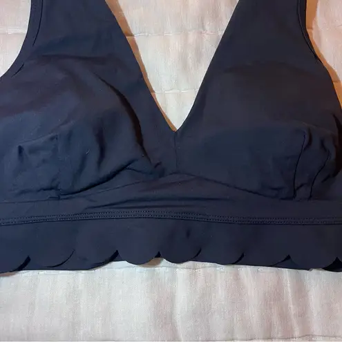 JoyLab  Scalloped Black V-Neck Sports Bra Size Small
