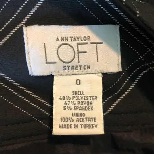 Loft Ann Taylor  Stretch size 0 black pleated plaid schoolgirl skirt y2k