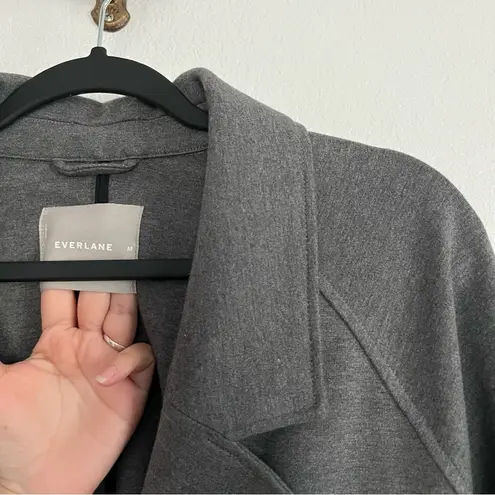 Everlane  The Dream Coat Trench Coat in Gray Medium