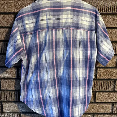 Vintage Women’s Plaid Short Sleeve Button