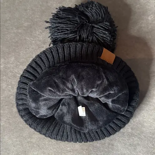 Adult Lux Lux Black Puffer Beanie with Pom One Size fits Most NEW